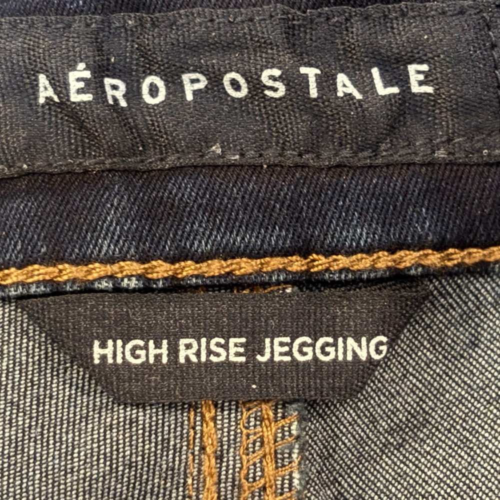 💙Aeropostale • Blue Straight Jeans Versatile Everyday Wear • 6 short - Picture 6 of 7